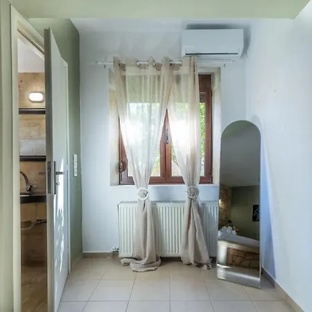 Villa Stone With Private Pool Alfa