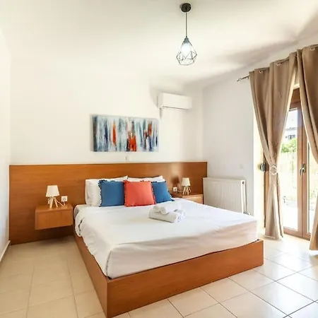 Villa Stone With Private Pool Alfa