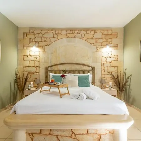 Stone With Private Pool *