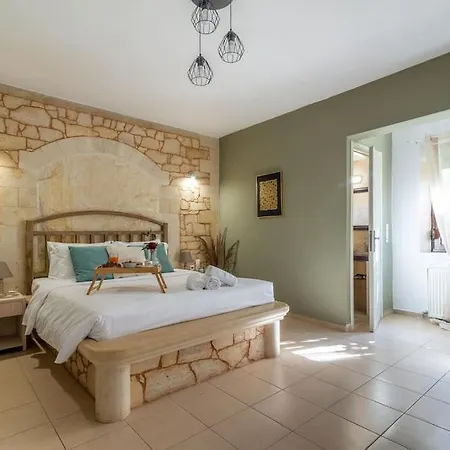 Stone With Private Pool *