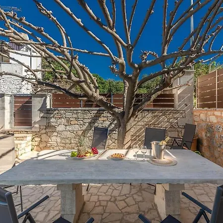 Stone With Private Pool *
